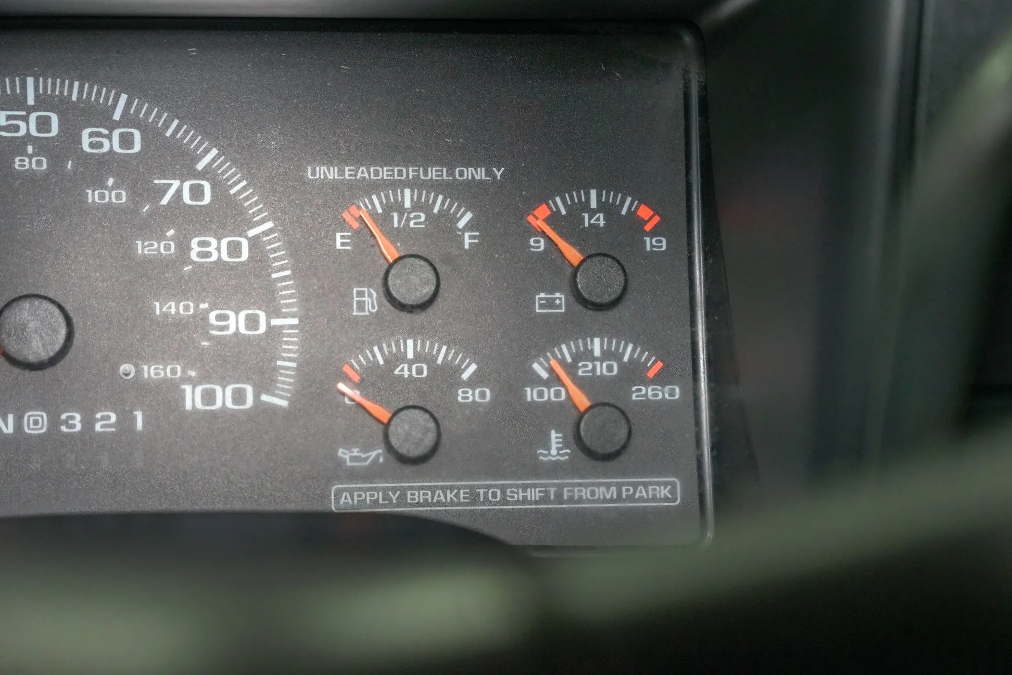 1999 Chevrolet Suburban LS