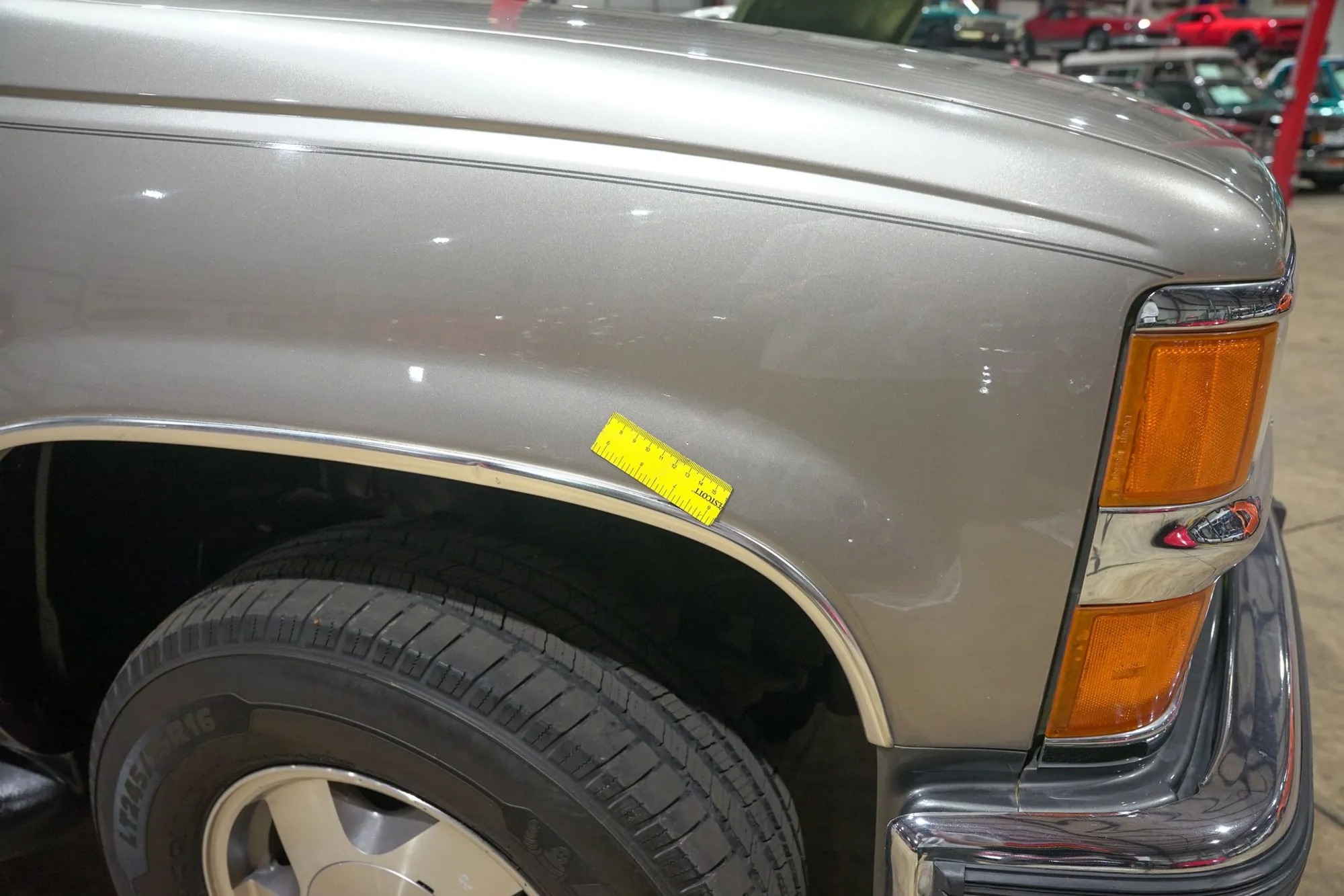 1999 Chevrolet Suburban LS