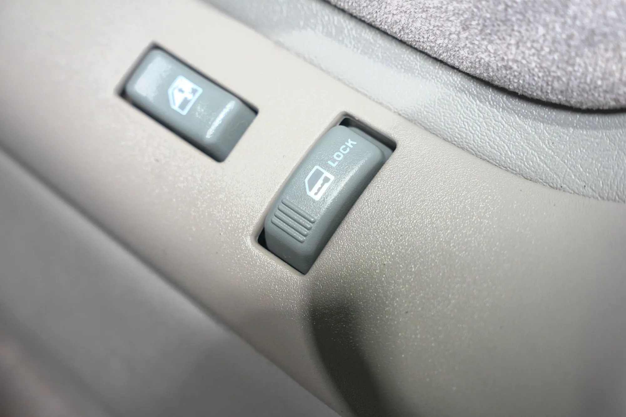 1999 Chevrolet Suburban LS