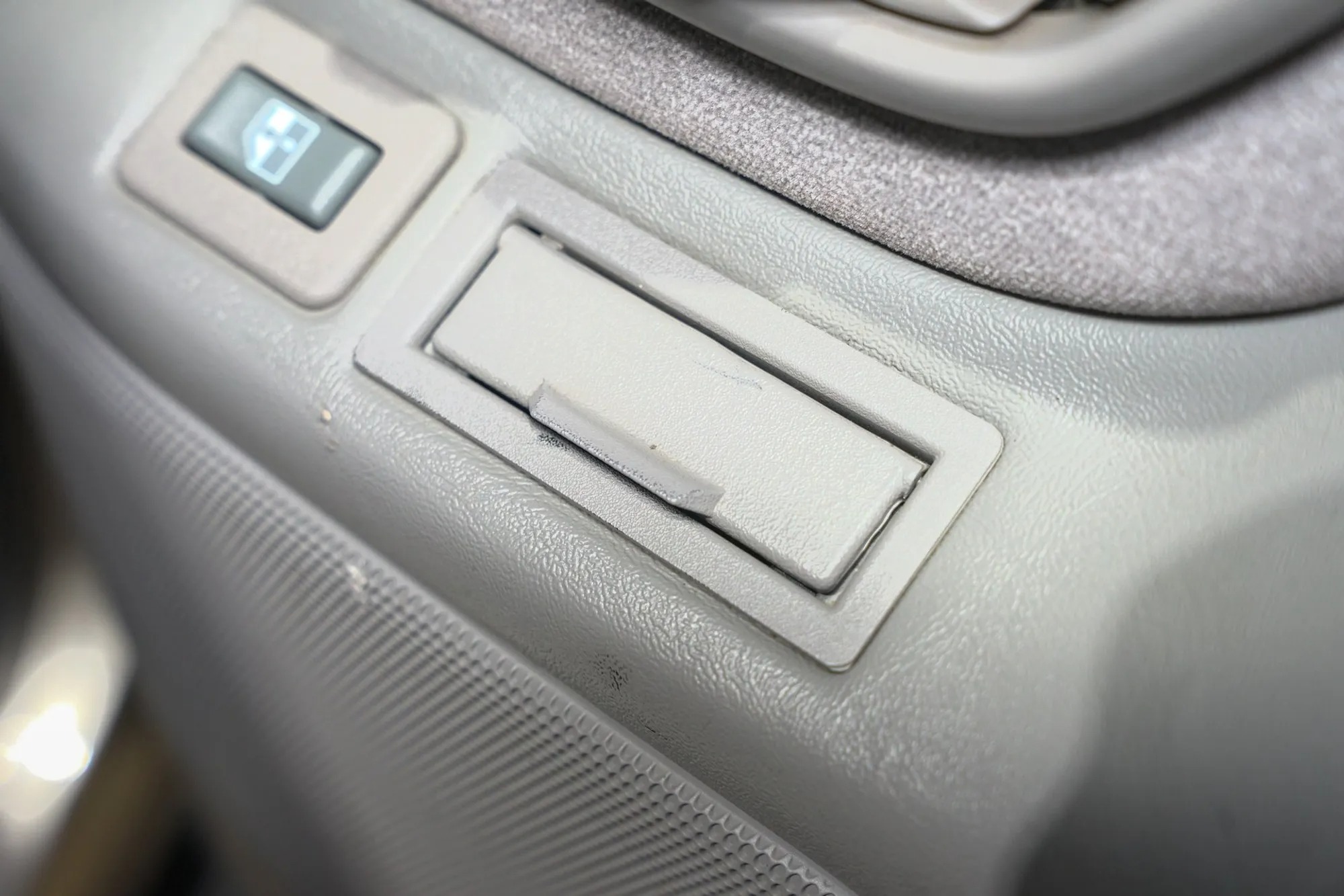 1999 Chevrolet Suburban LS