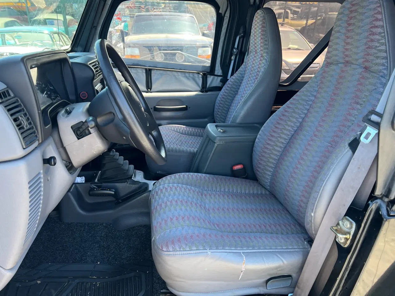 1998 Jeep Wrangler SE