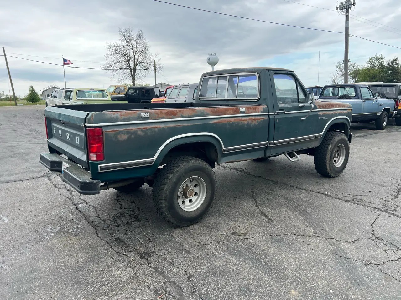 1981 Ford F-250 Ranger - 3
