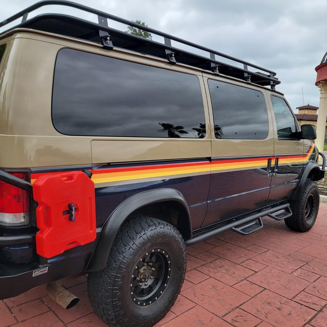 2001 Ford E-350 Overland Van