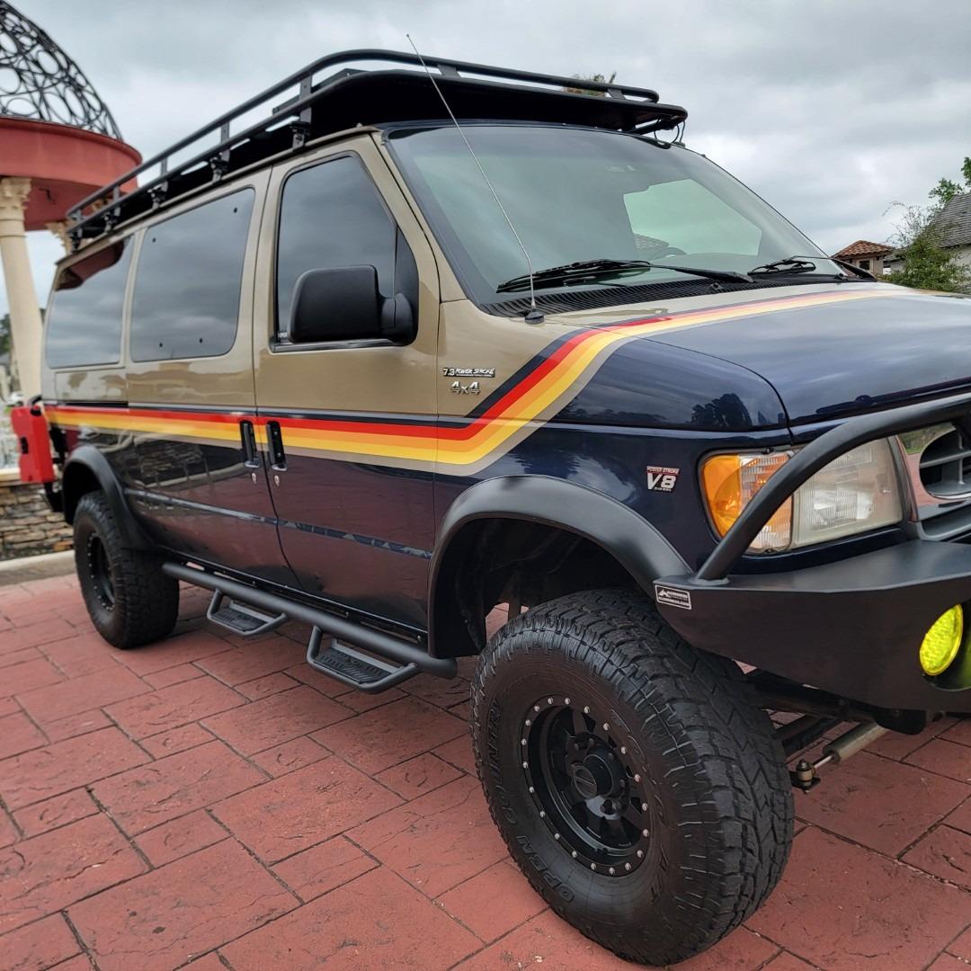 2001 Ford E-350 Overland Van