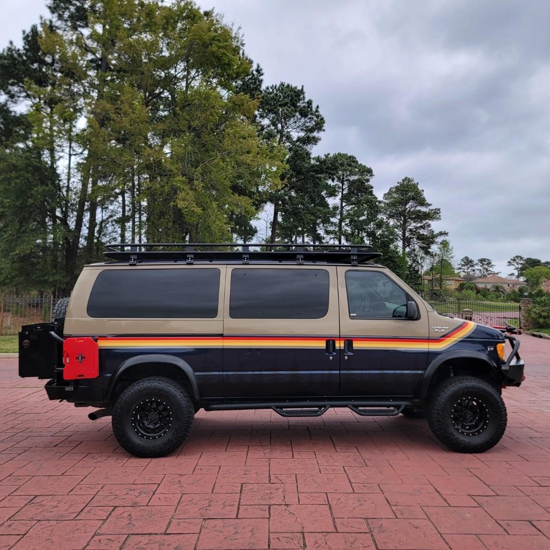 2001 Ford E-350 Overland Van - 2