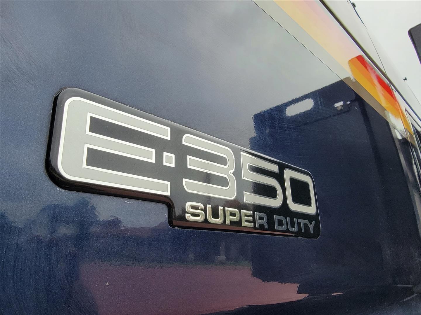 2001 Ford E-350 Overland Van