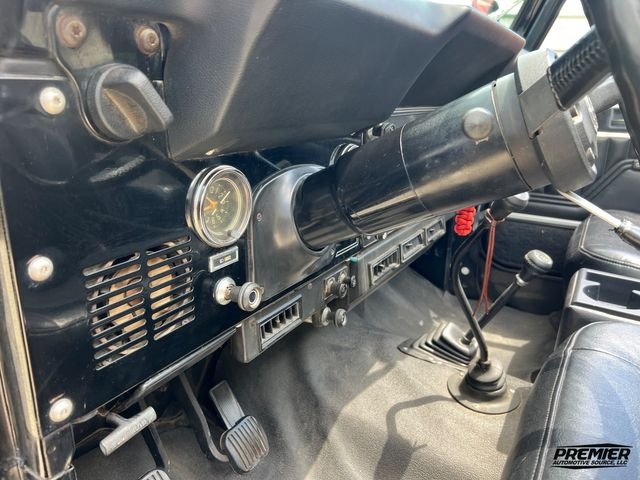 1983 Jeep CJ-7 Laredo
