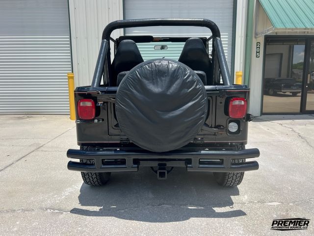 1983 Jeep CJ-7 Laredo