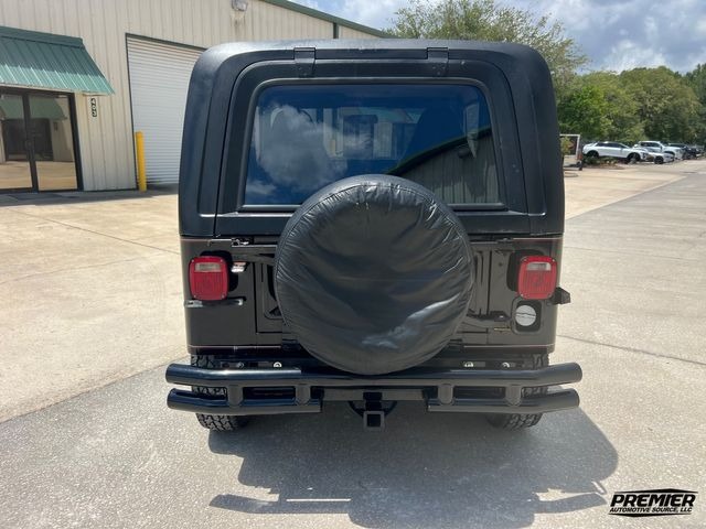 1983 Jeep CJ-7 Laredo