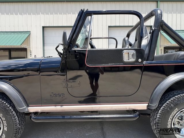 1983 Jeep CJ-7 Laredo