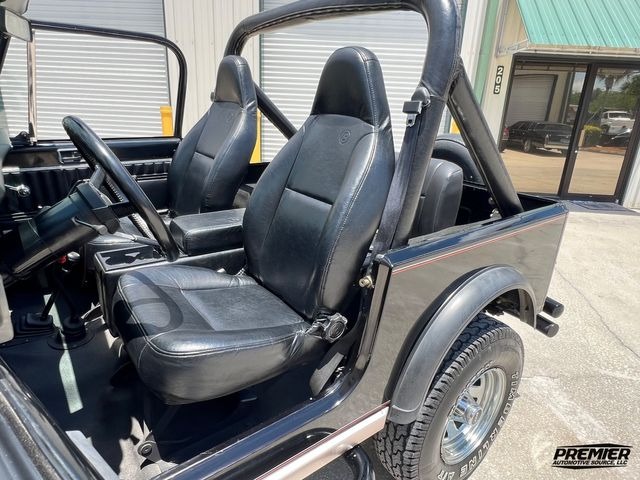 1983 Jeep CJ-7 Laredo
