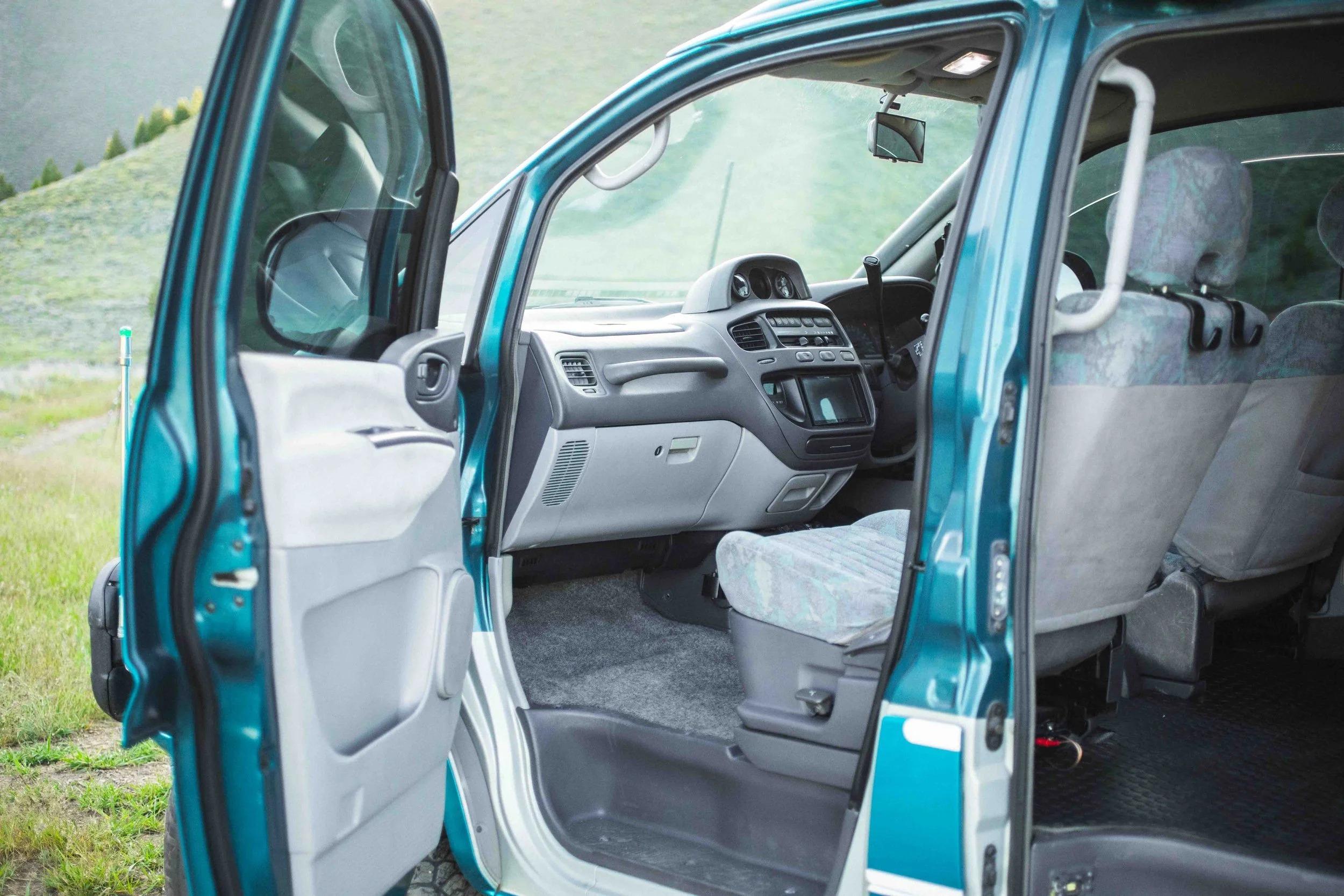 1997 Mitsubishi Delica L400 Jasper