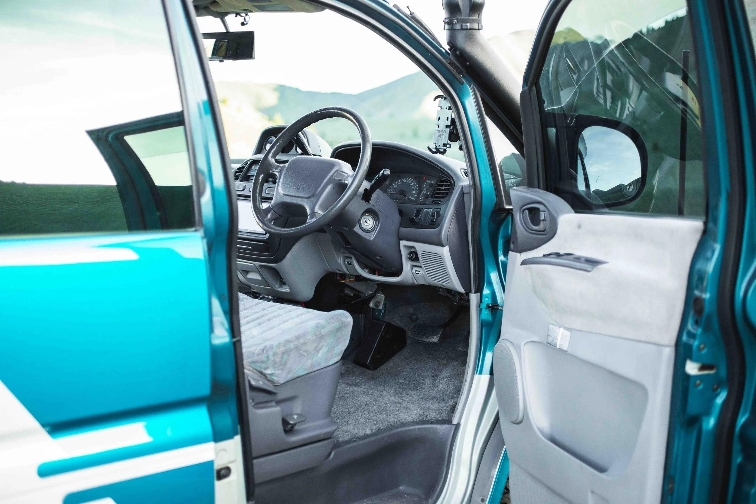 1997 Mitsubishi Delica L400 Jasper