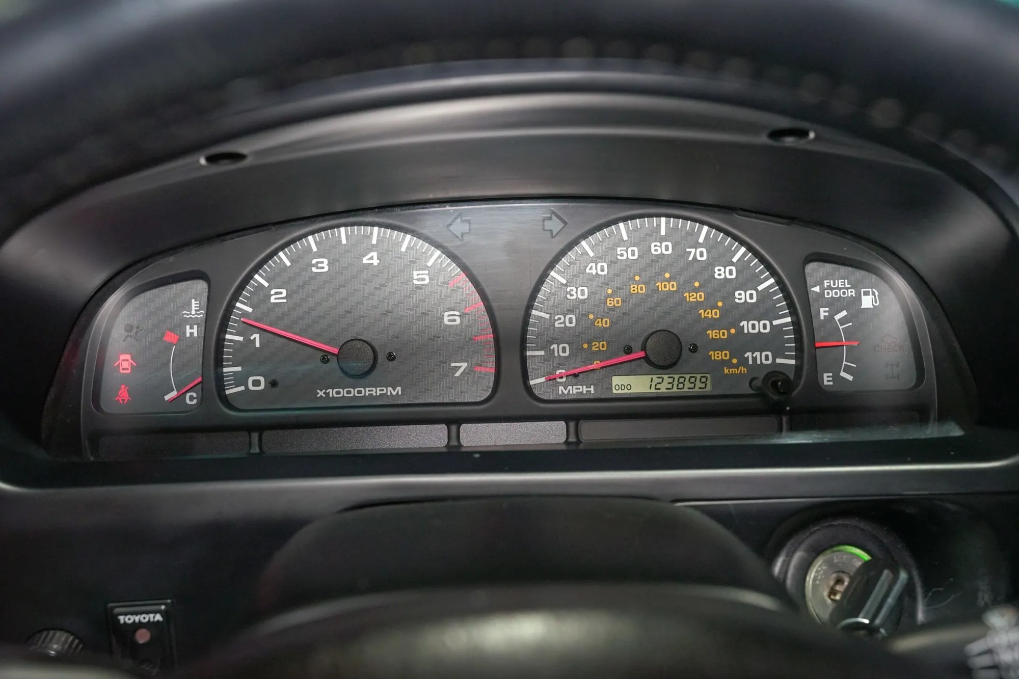2000 Toyota 4Runner SR5