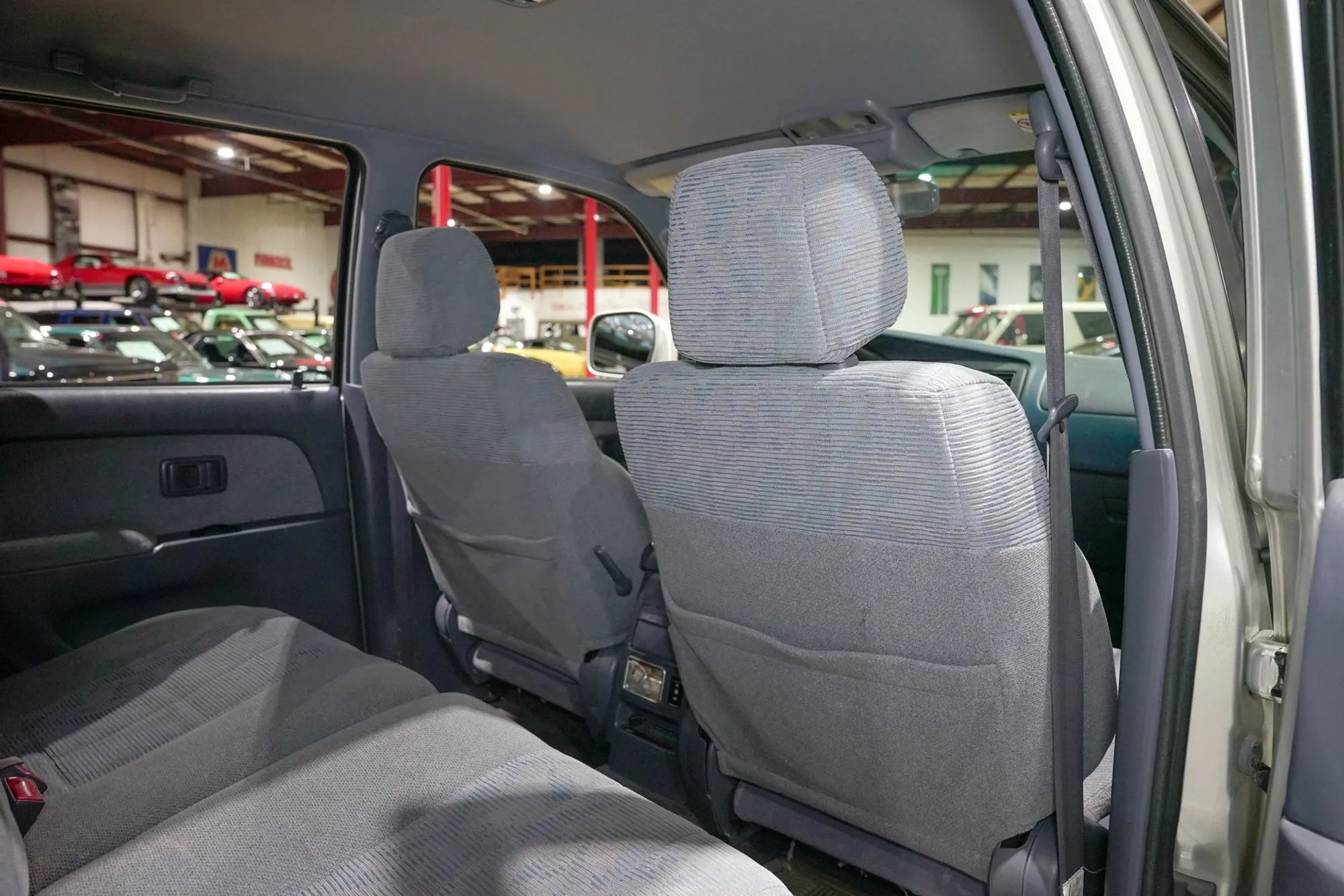 2000 Toyota 4Runner SR5