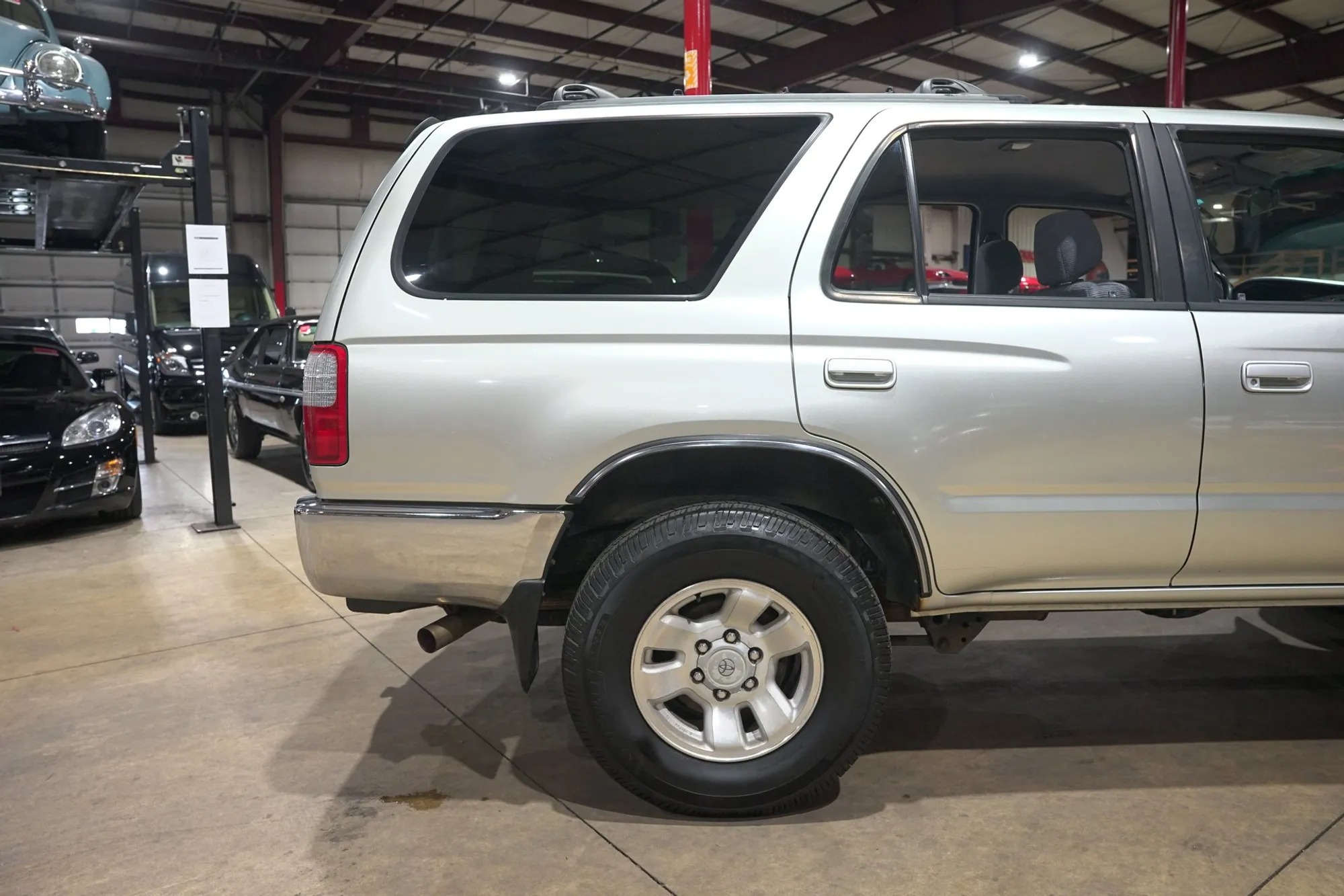 2000 Toyota 4Runner SR5 - 5