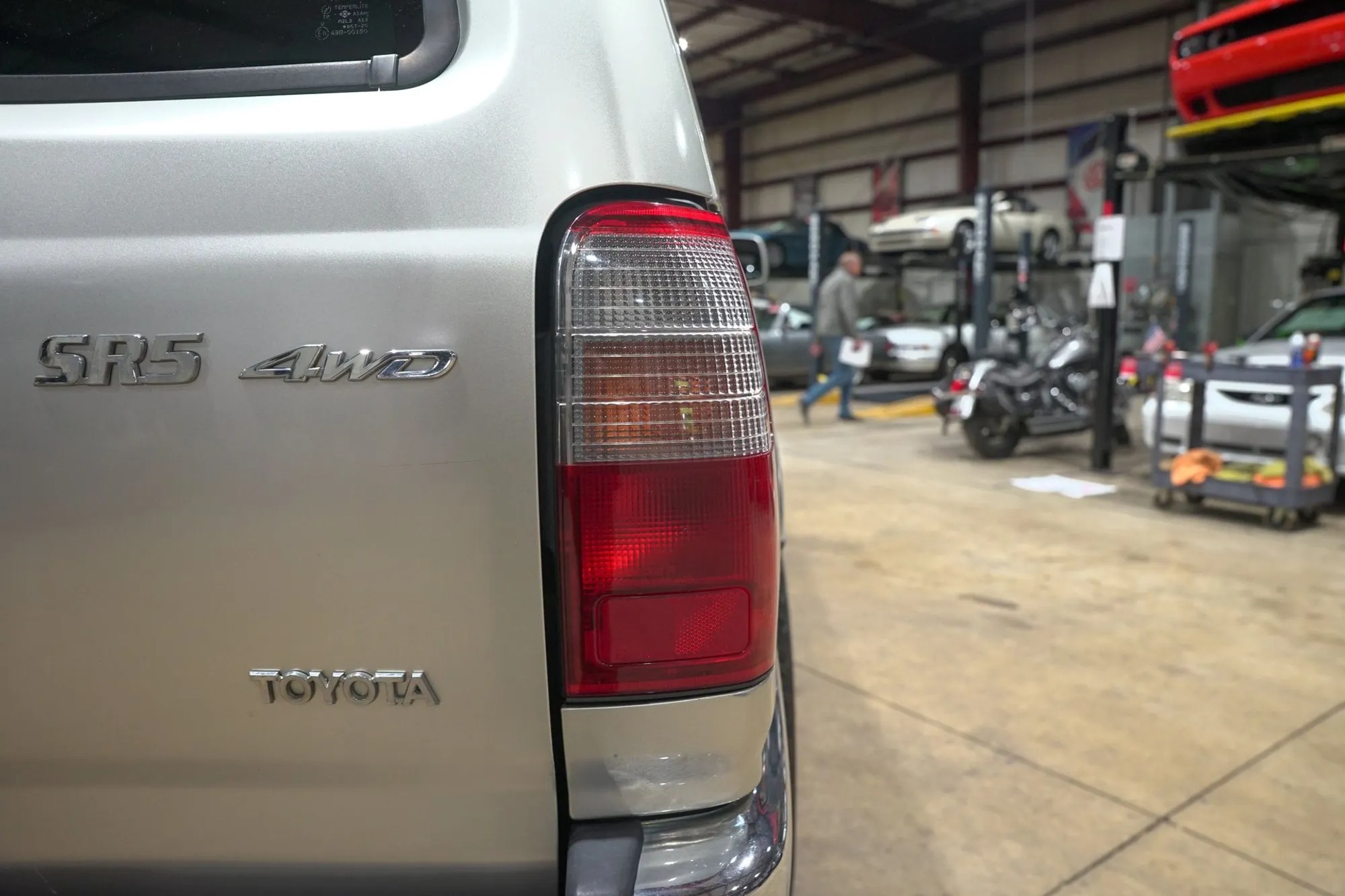 2000 Toyota 4Runner SR5