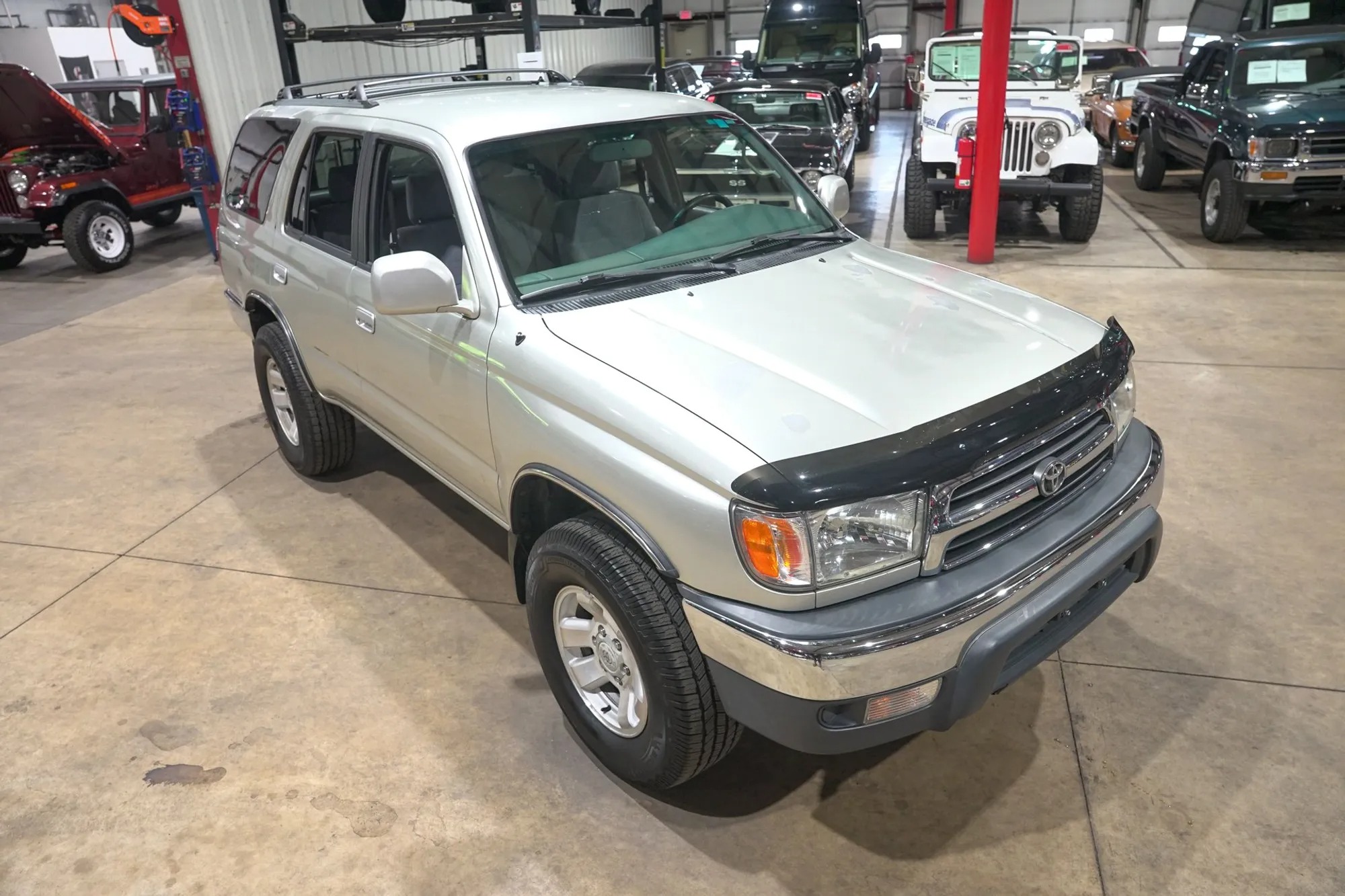 2000 Toyota 4Runner SR5