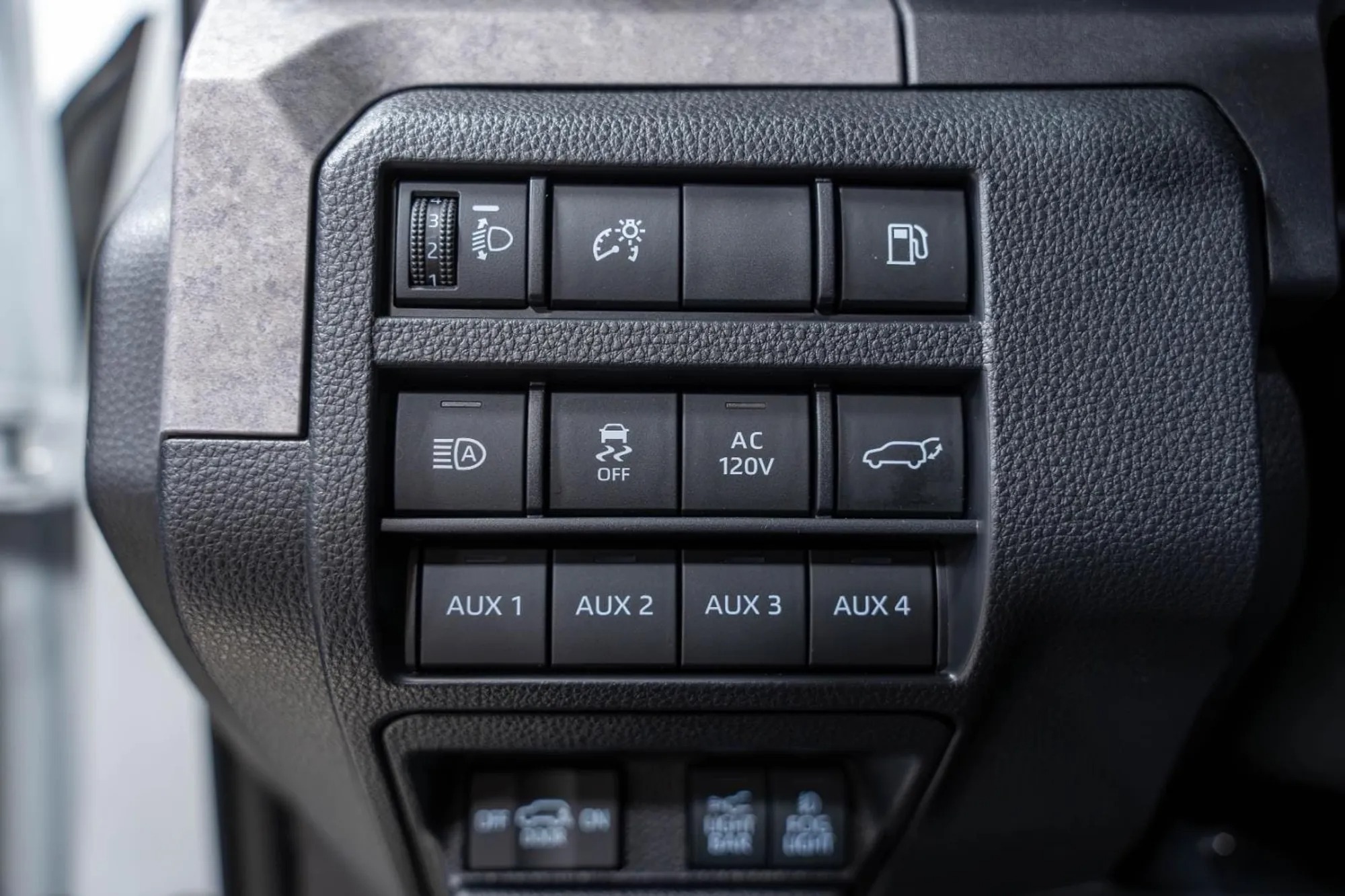 2025 Toyota 4Runner Trailhunter