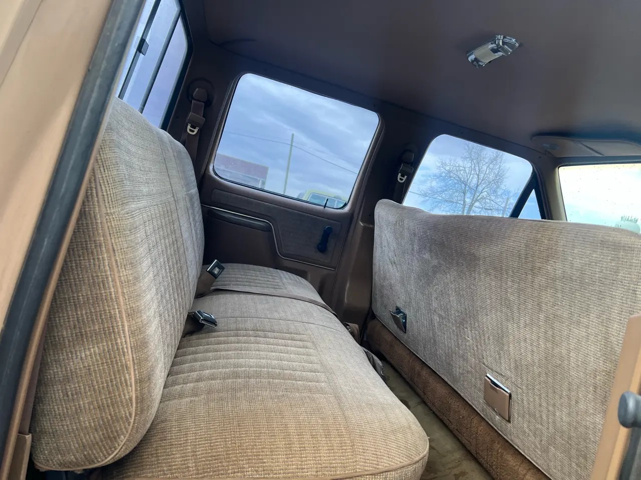 1989 Ford F-350 XLT Lariat