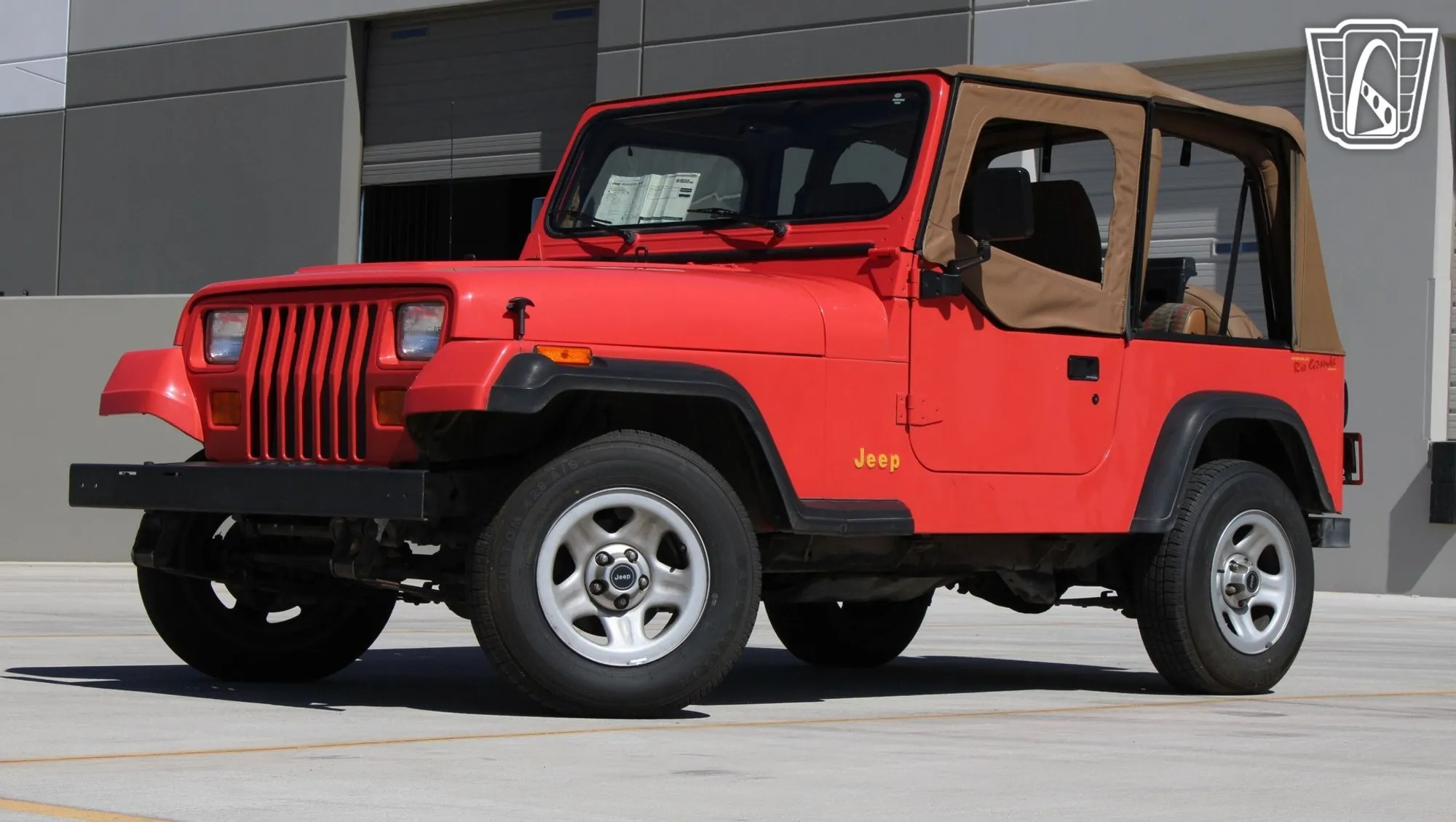 1995 Jeep Wrangler Rio Grande - 2