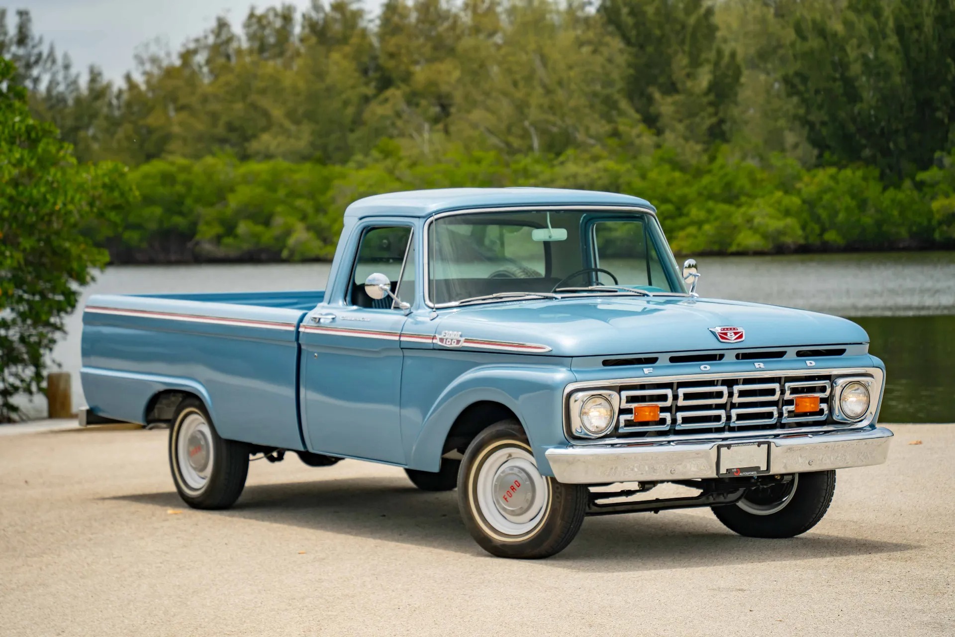 1963 Ford F-100 Custom Cab