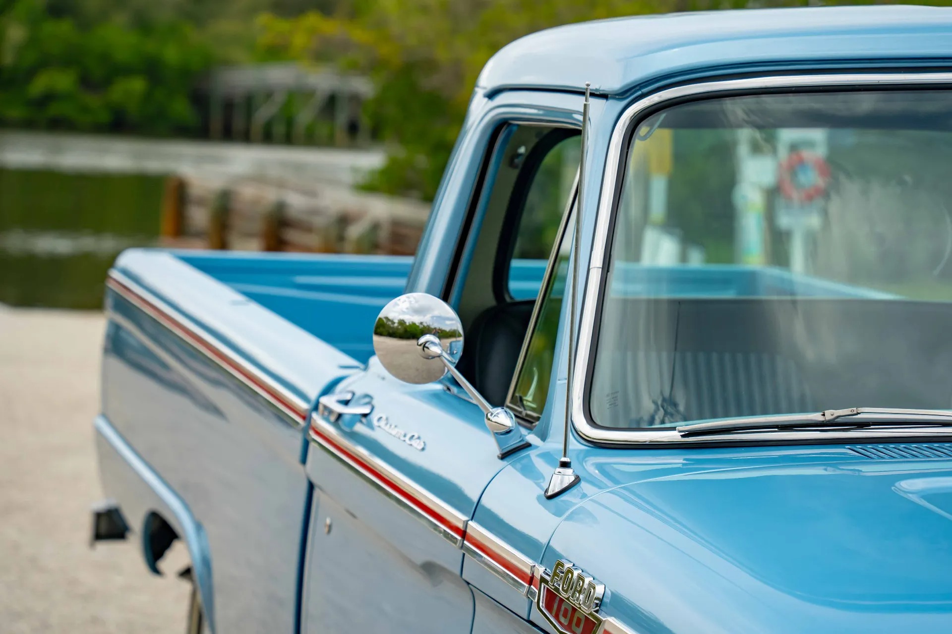 1963 Ford F-100 Custom Cab