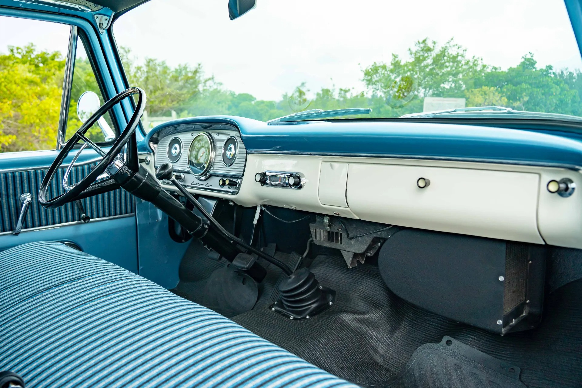 1963 Ford F-100 Custom Cab