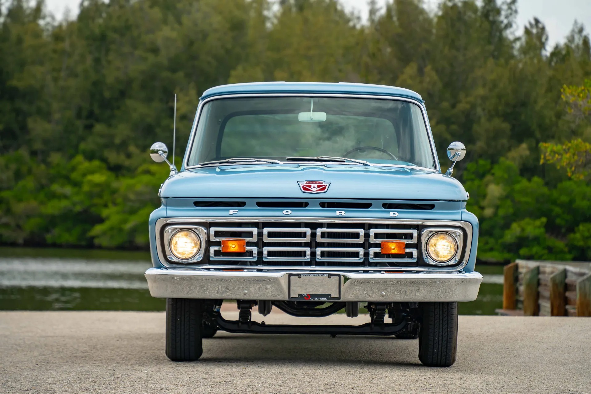 1963 Ford F-100 Custom Cab - 3