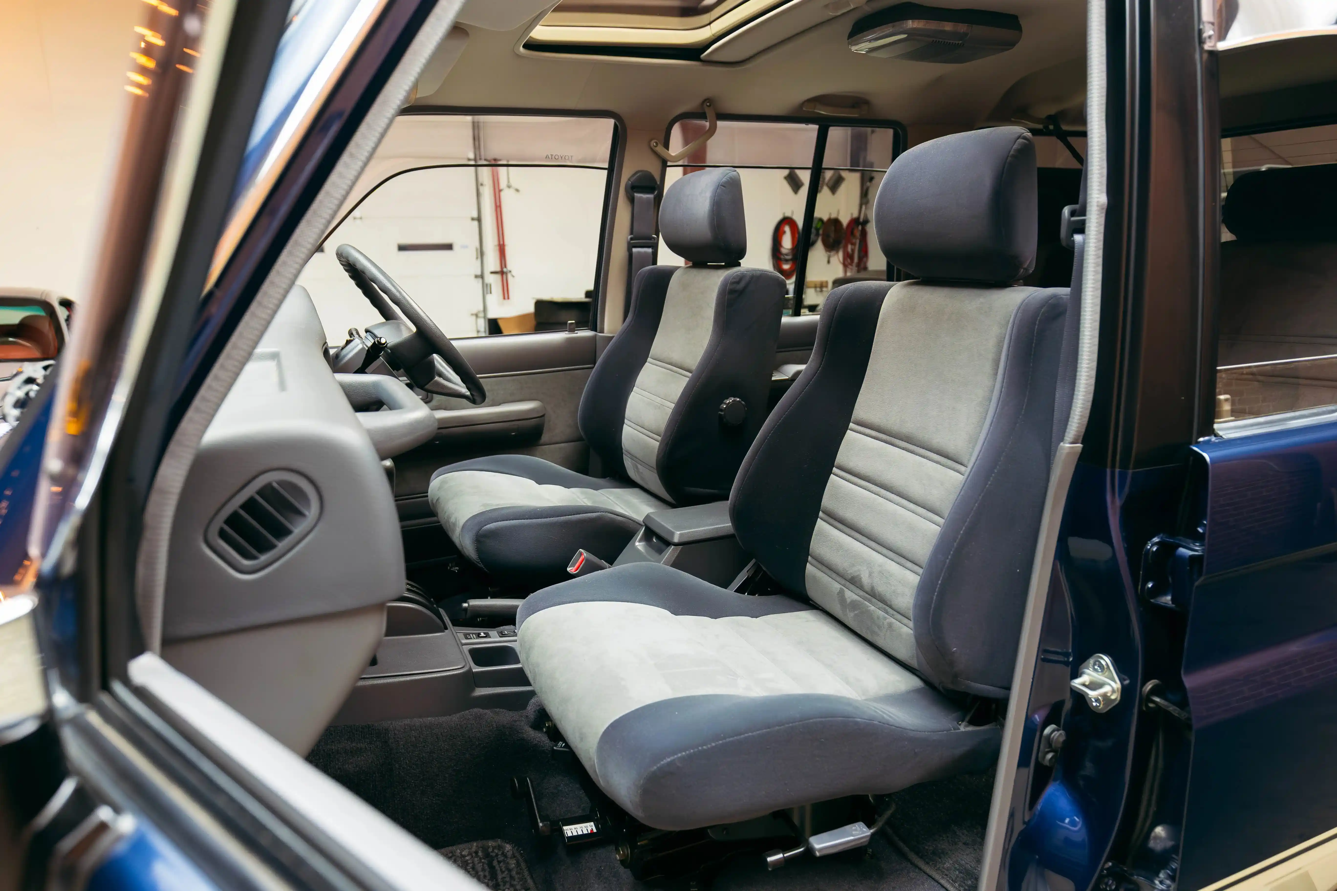 1995 Toyota Land Cruiser Prado KZJ78 EX