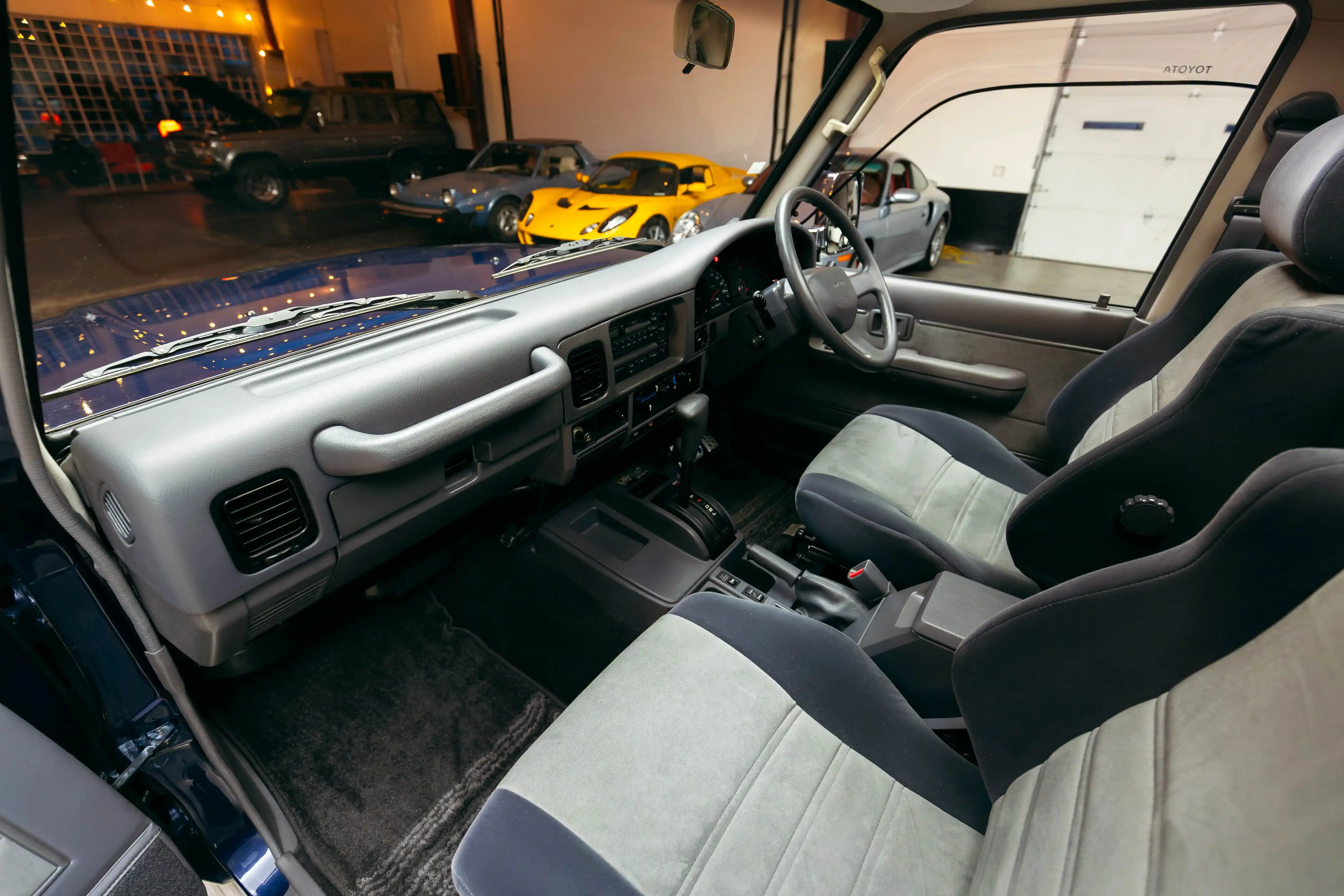 1995 Toyota Land Cruiser Prado KZJ78 EX