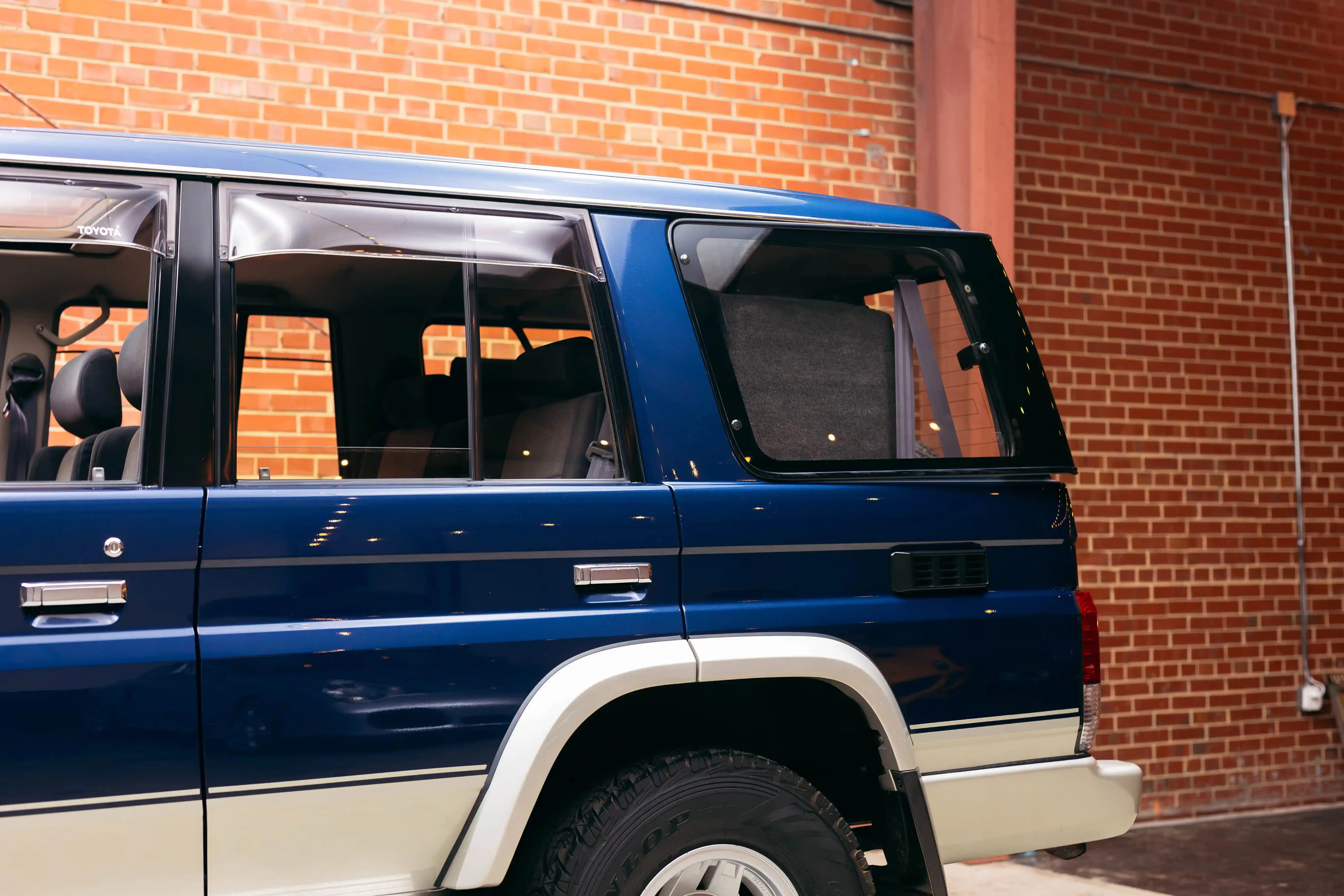 1995 Toyota Land Cruiser Prado KZJ78 EX