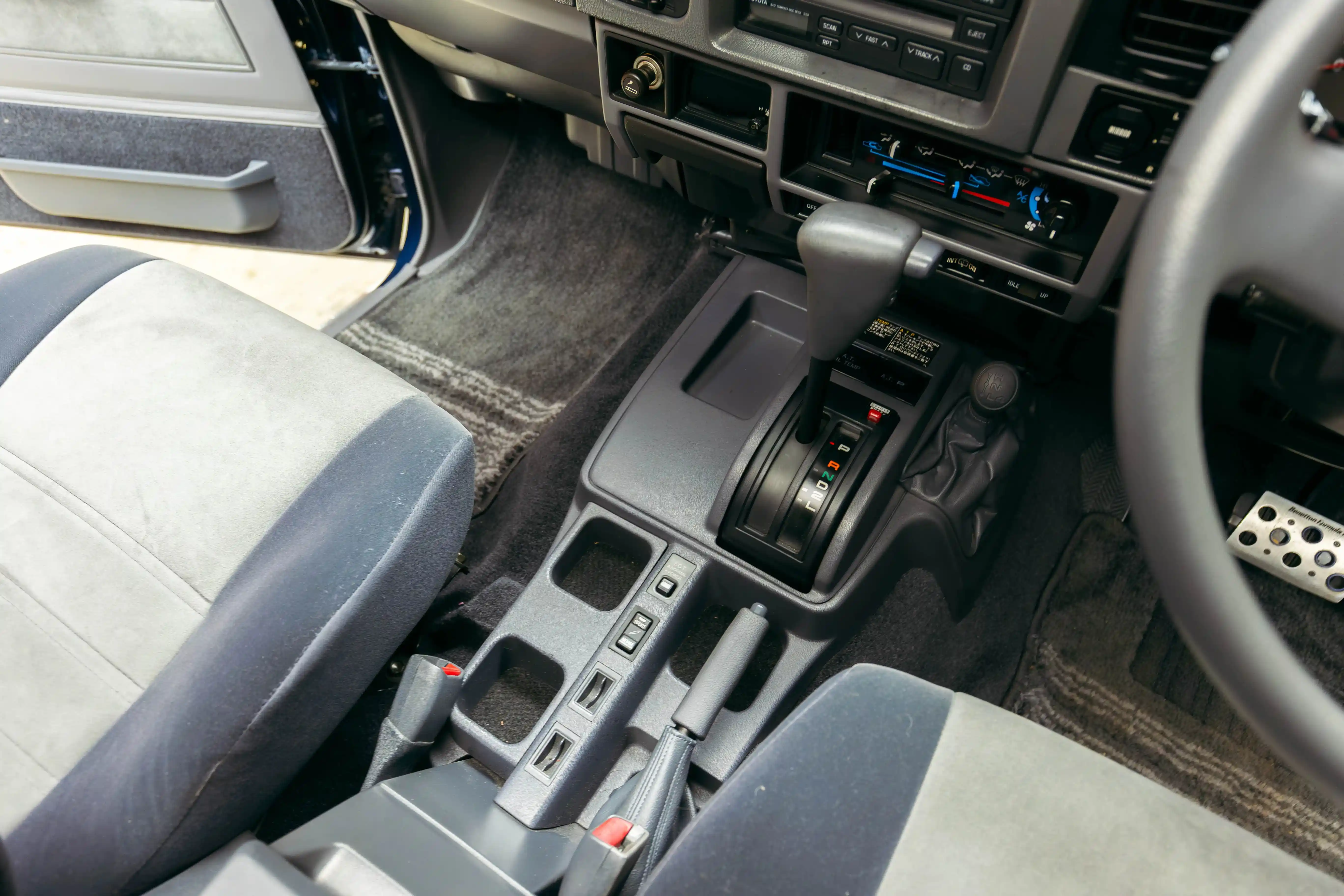 1995 Toyota Land Cruiser Prado KZJ78 EX