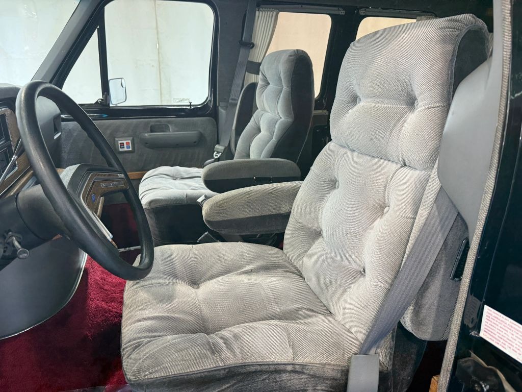 1988 Ford E-150 Econoline Conversion Van