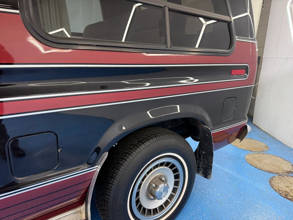 1988 Ford E-150 Econoline Conversion Van