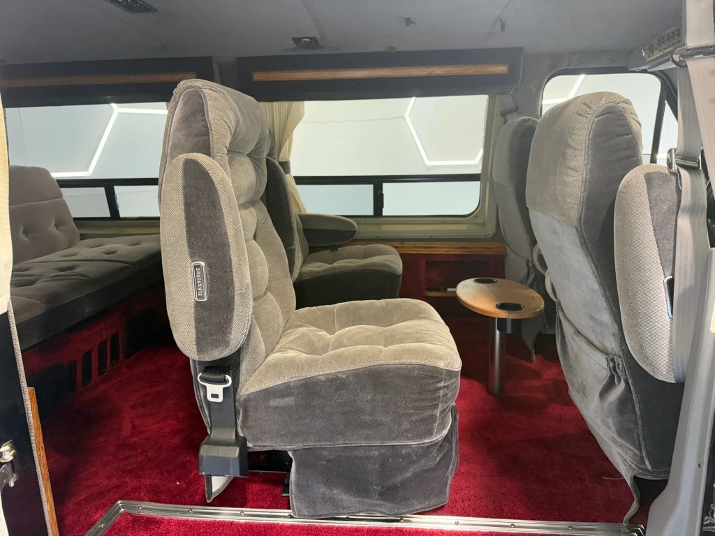 1988 Ford E-150 Econoline Conversion Van
