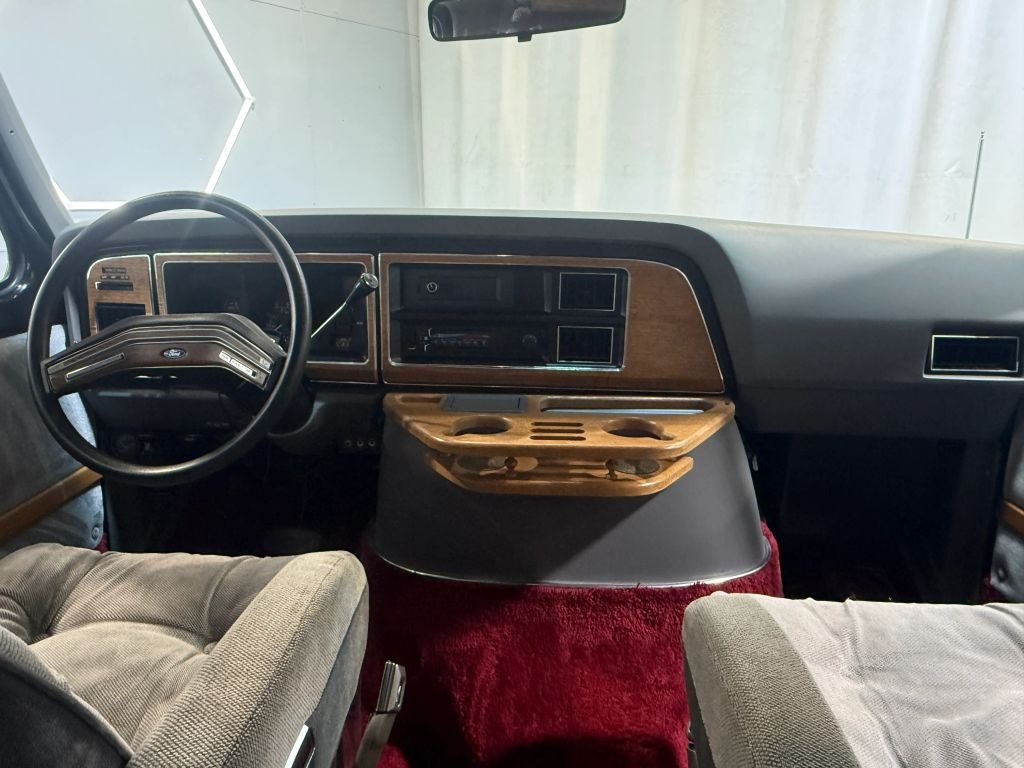 1988 Ford E-150 Econoline Conversion Van