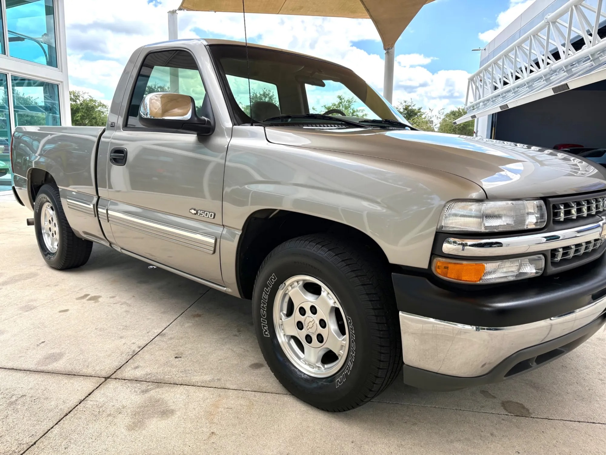 2002 Chevrolet Silverado 1500 LS