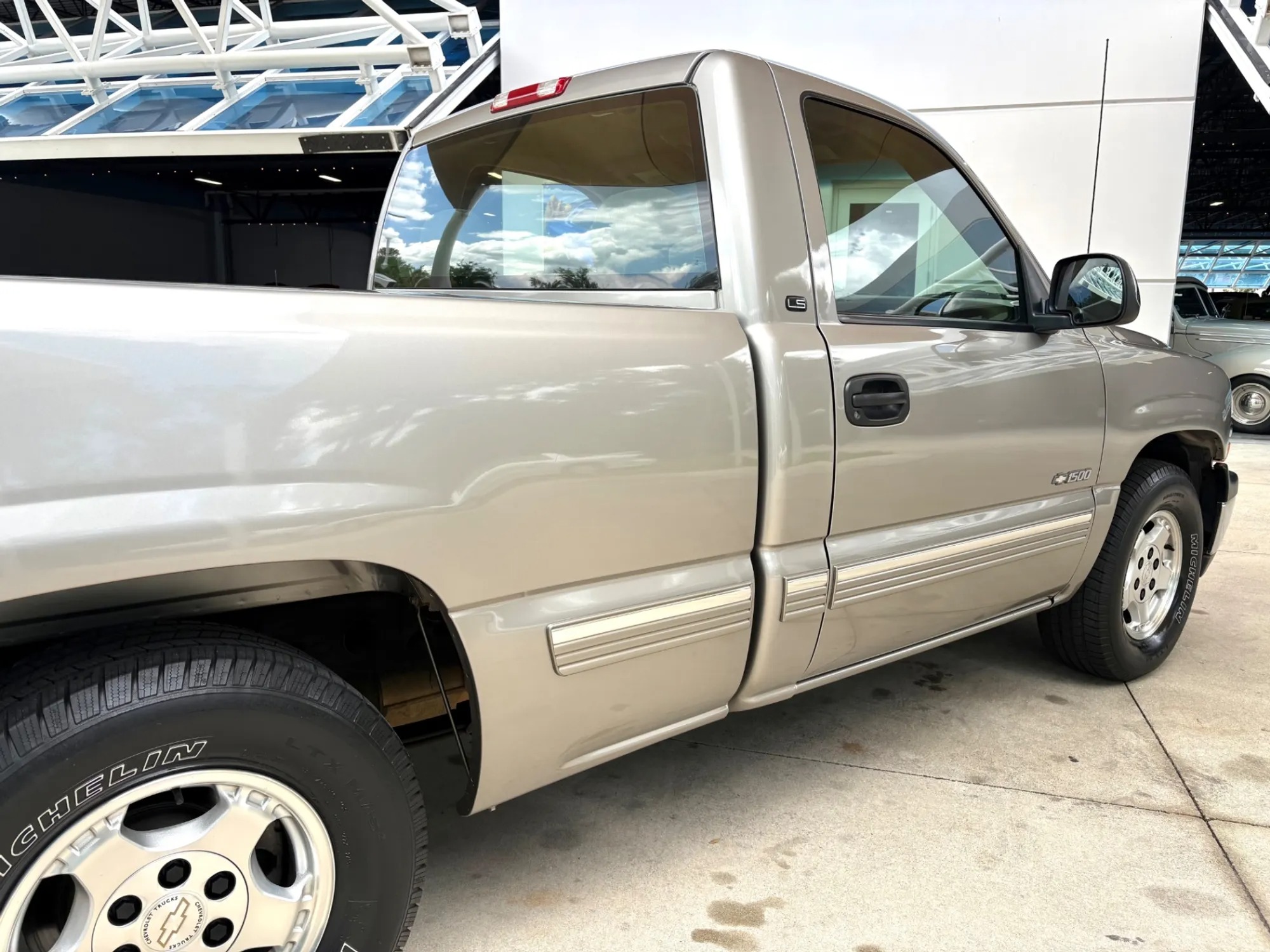 2002 Chevrolet Silverado 1500 LS