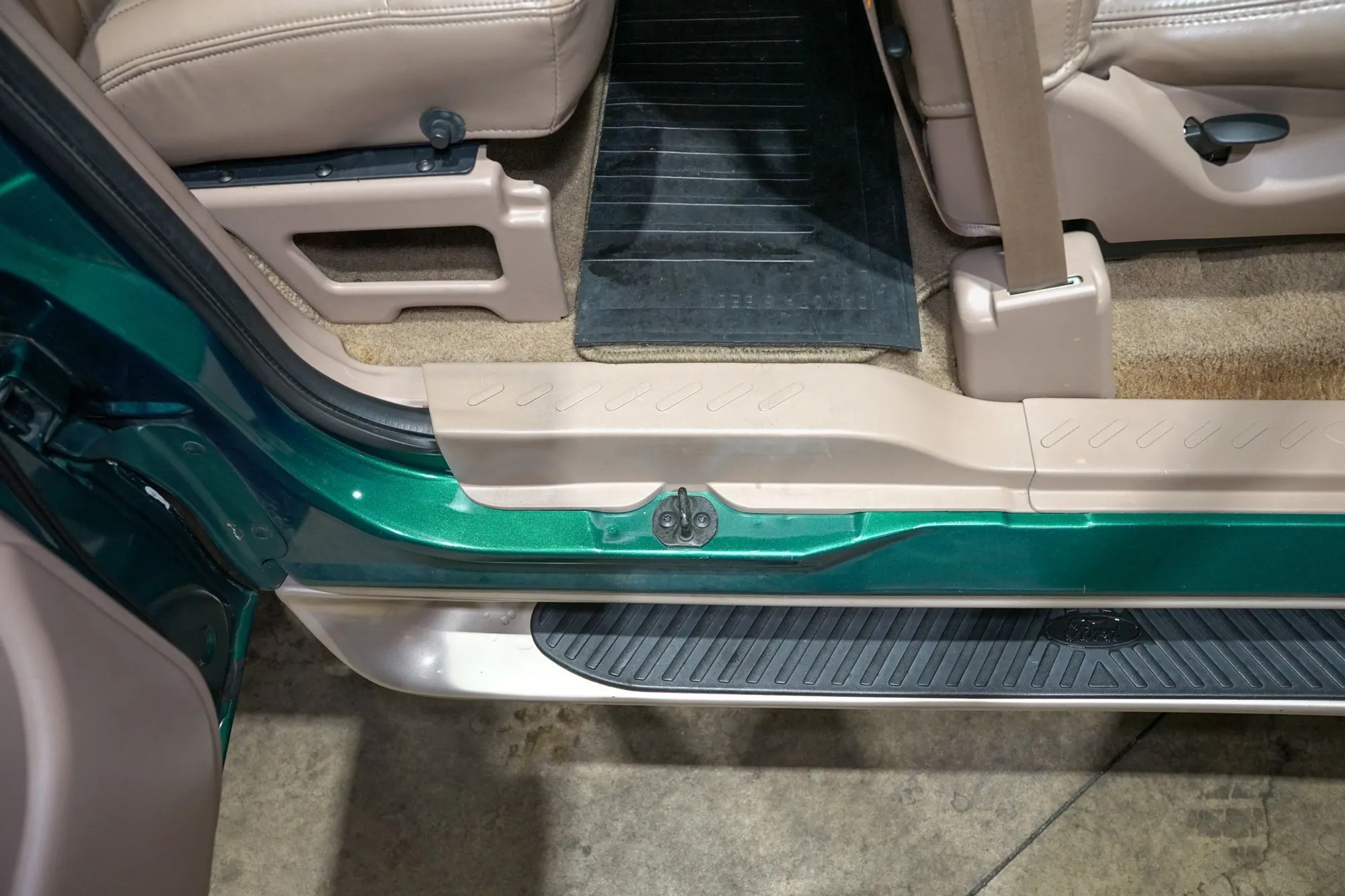1997 Ford F-150 Lariat