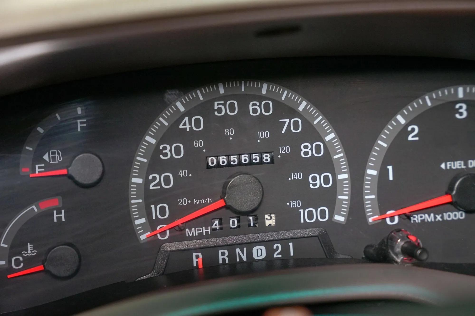 1997 Ford F-150 Lariat