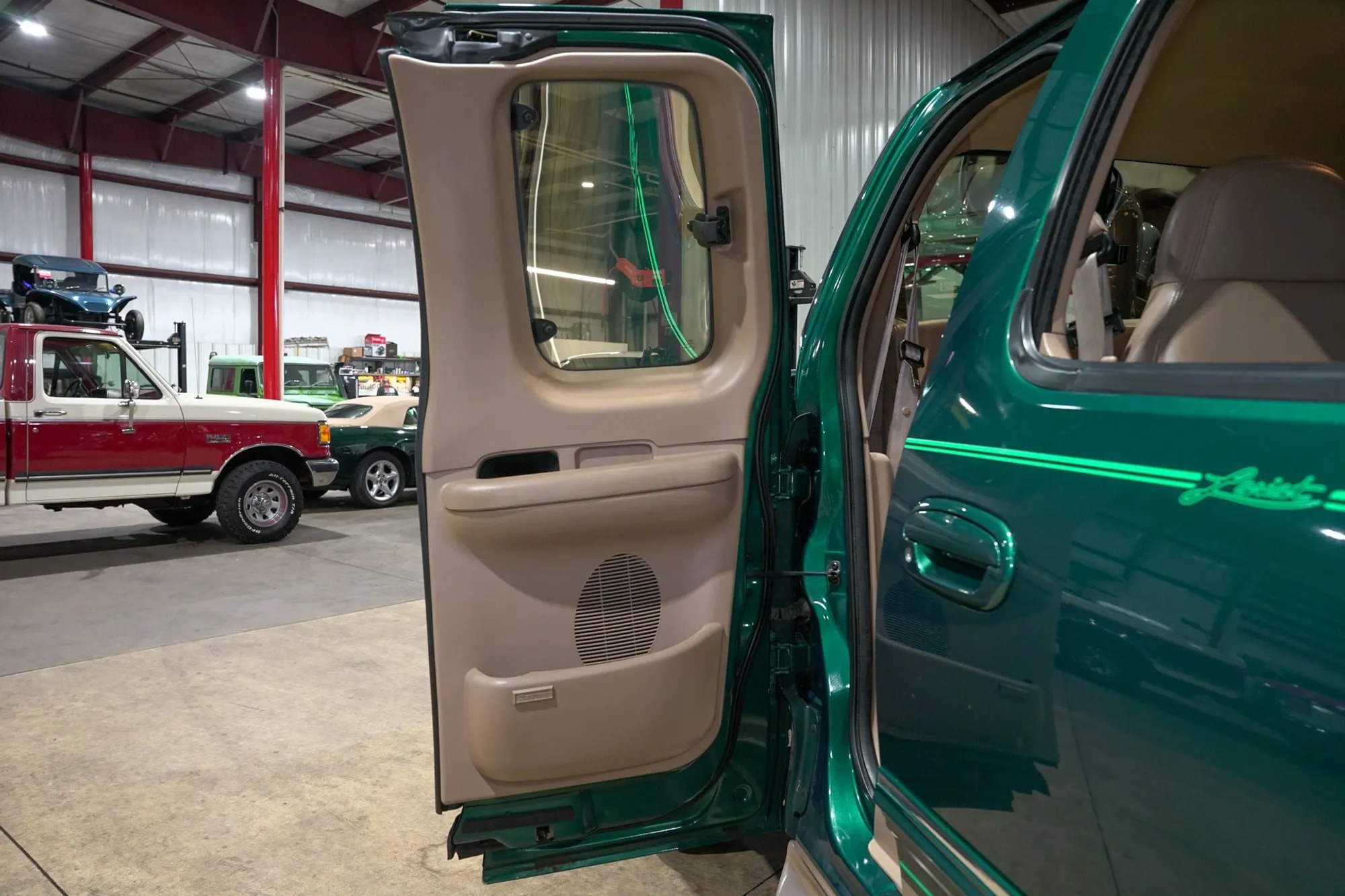 1997 Ford F-150 Lariat