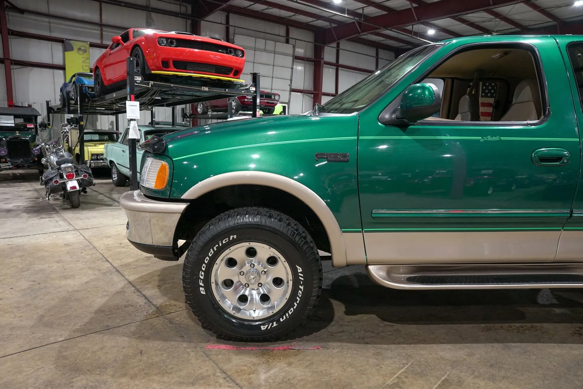 1997 Ford F-150 Lariat - 3
