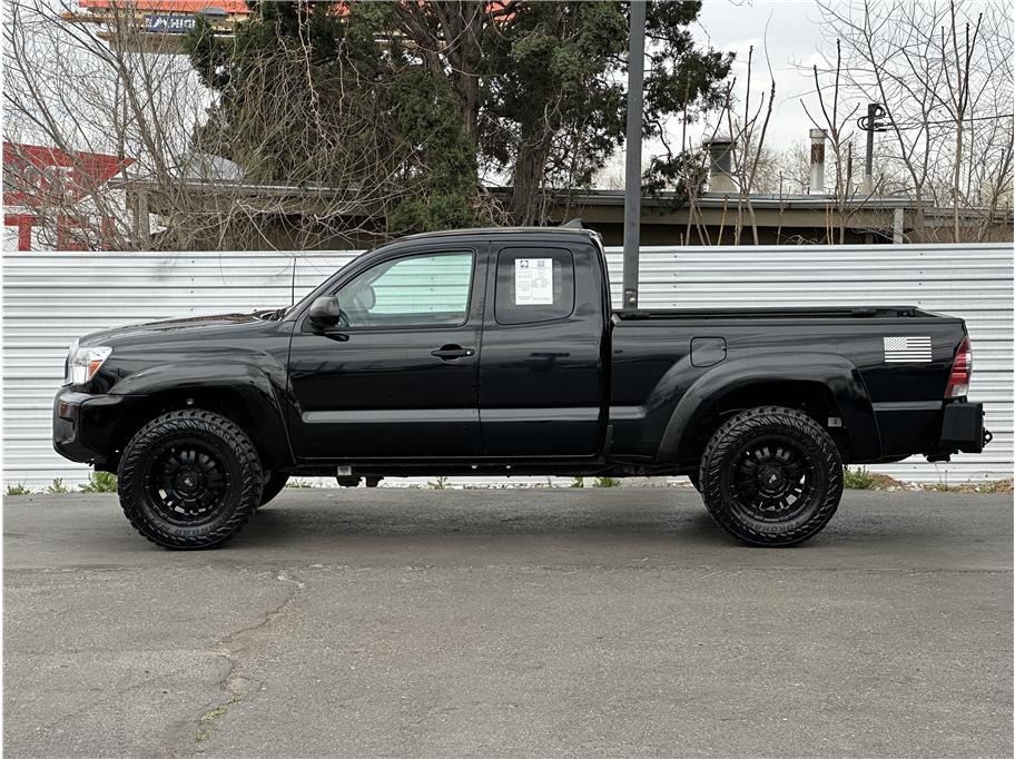 2012 Toyota Tacoma TRD Off-Road - 3