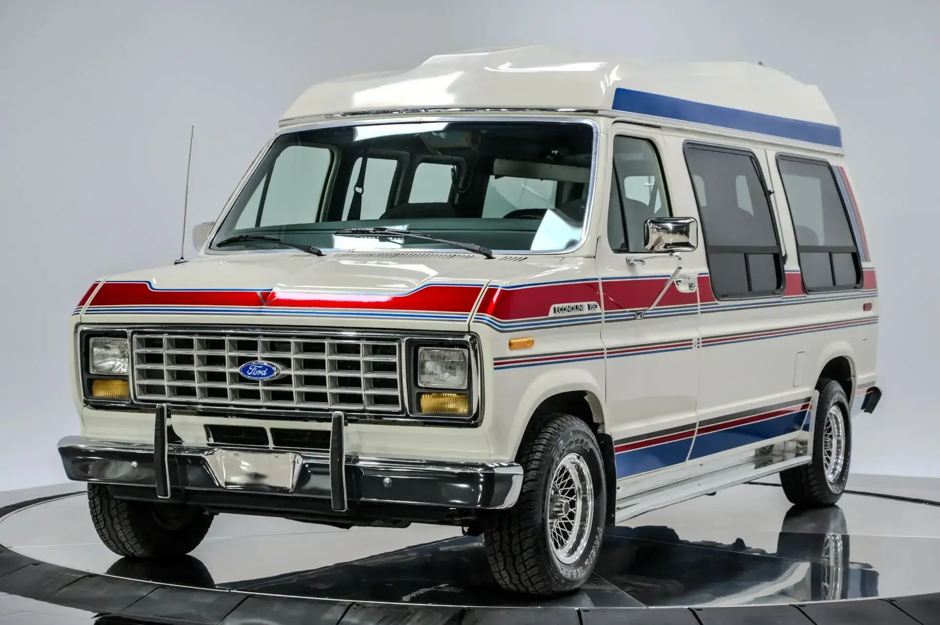 1990 Ford E-150 Econoline