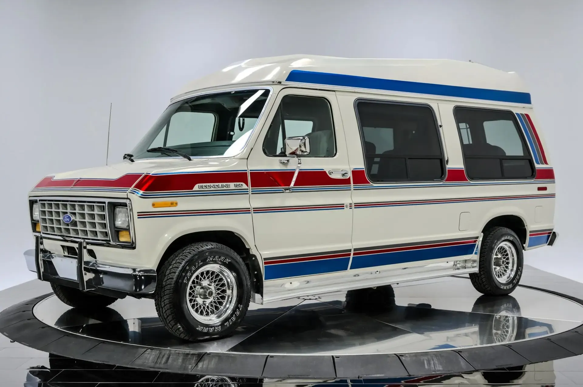 1990 Ford E-150 Econoline