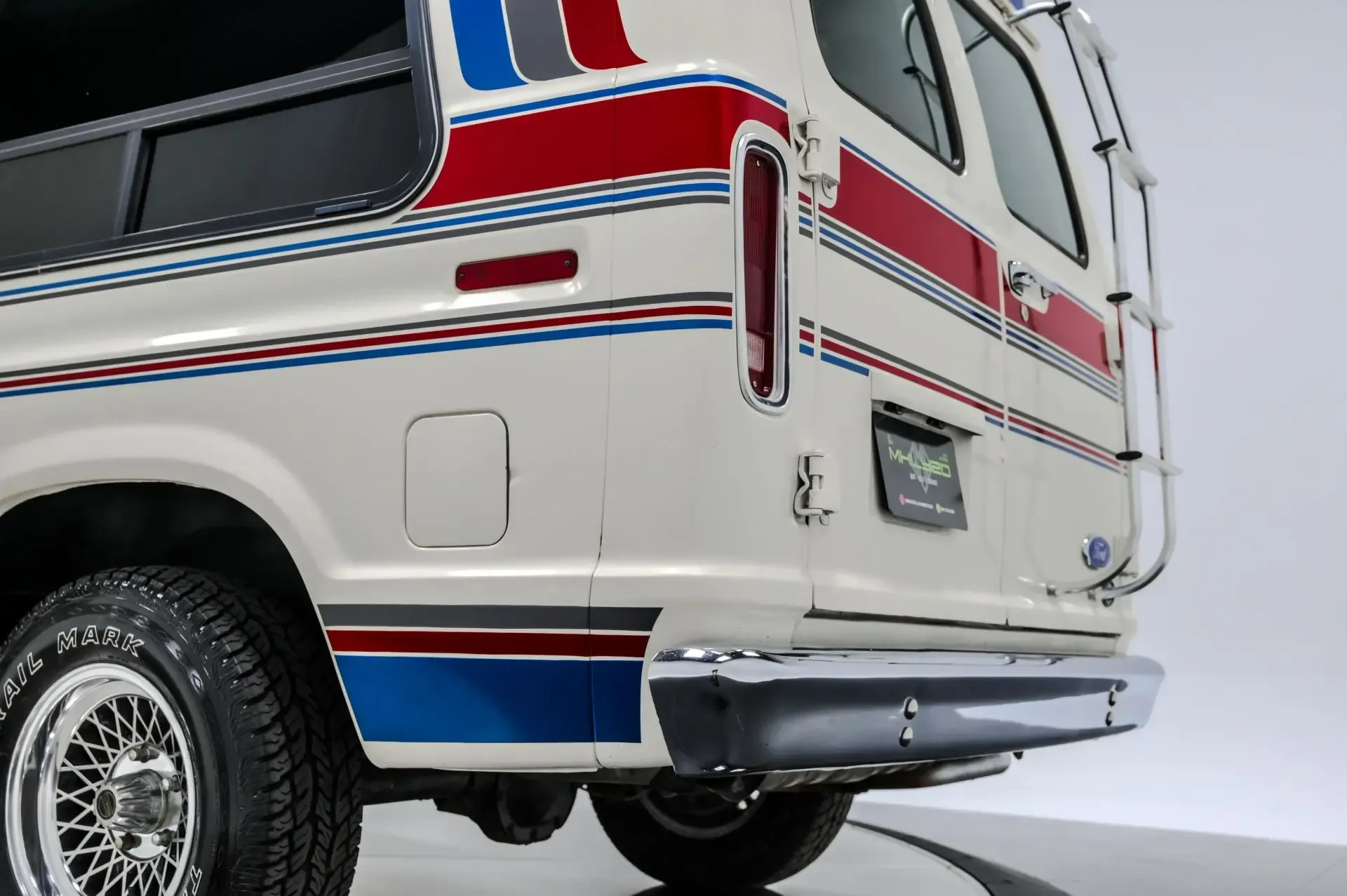 1990 Ford E-150 Econoline
