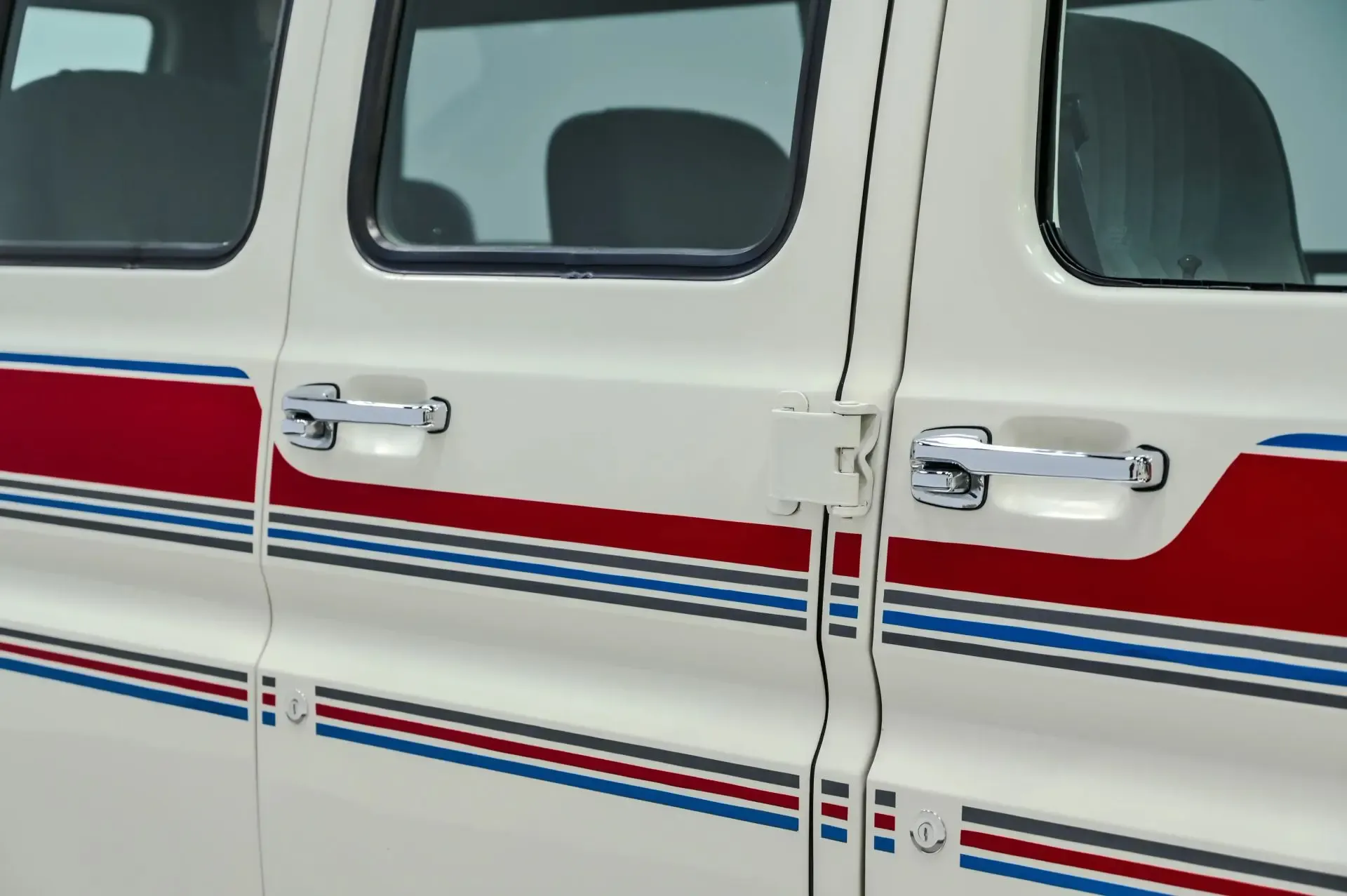 1990 Ford E-150 Econoline