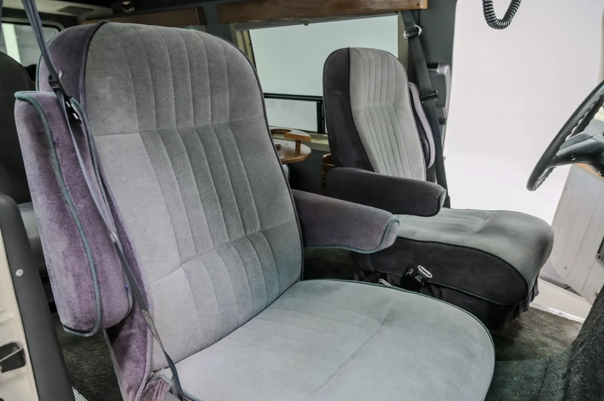1990 Ford E-150 Econoline