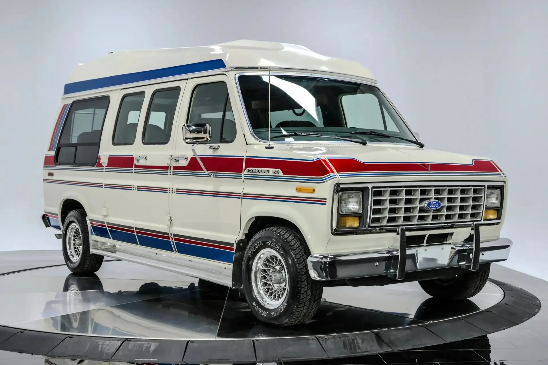 1990 Ford E-150 Econoline